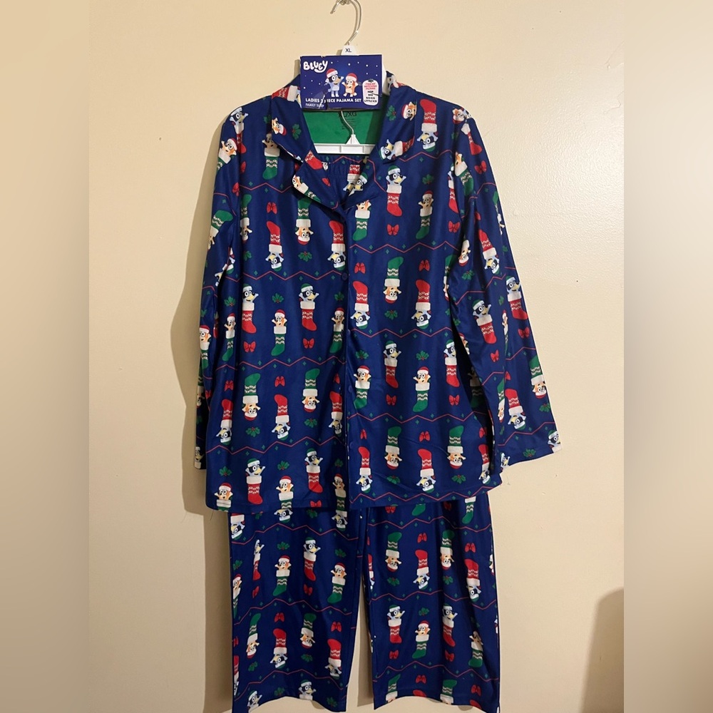 Disney Bluey Navy Pajama Set with Snowman Design size XL